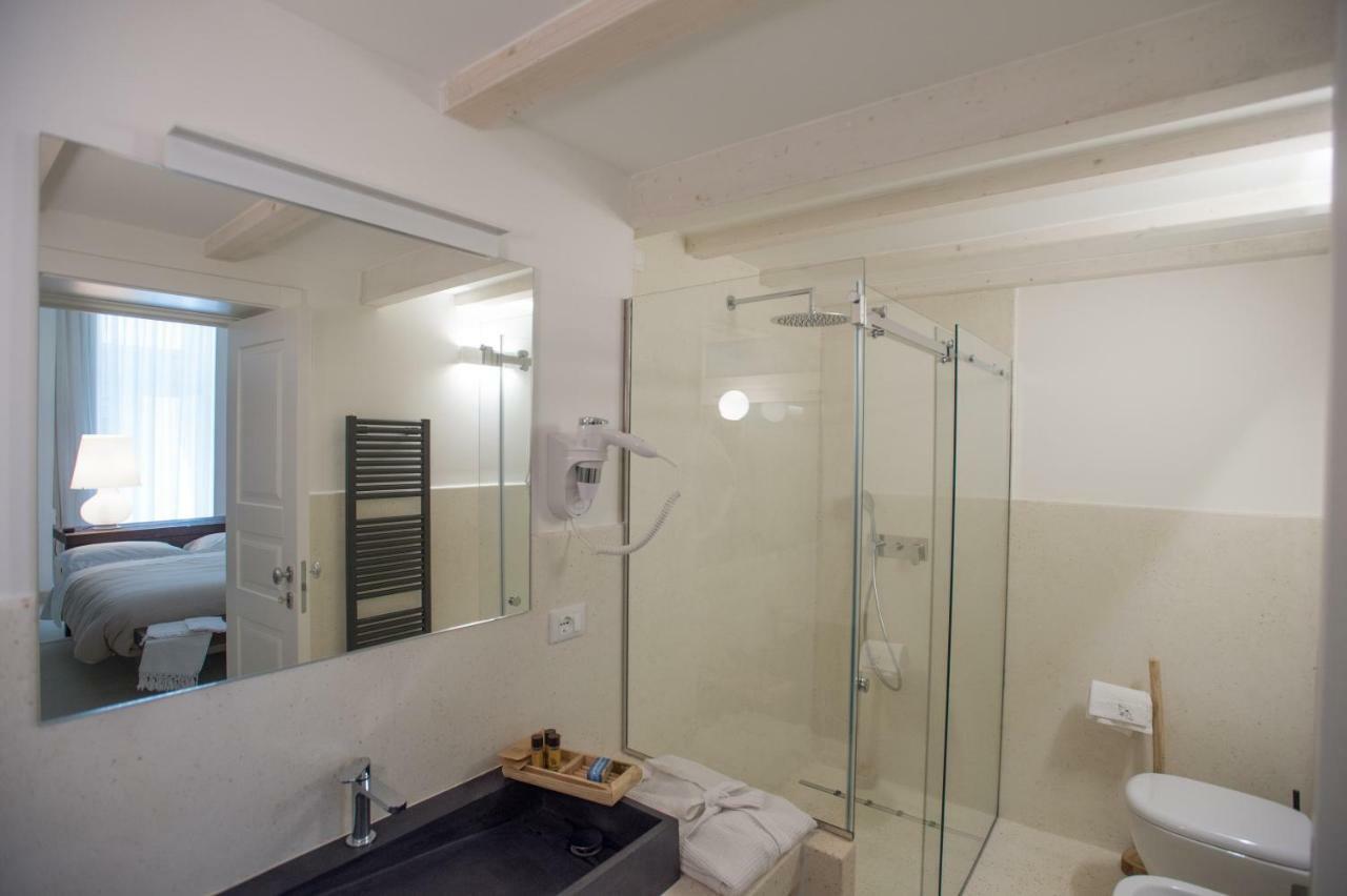 Corte Campanile Boutique B&B Maglie Bagian luar foto