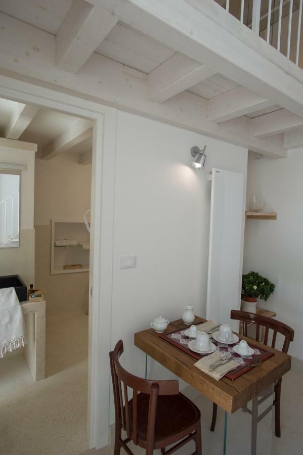 Corte Campanile Boutique B&B Maglie Bagian luar foto
